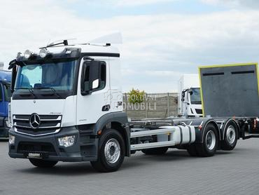 Mercedes Benz ANTOS kontejnera DOM1666