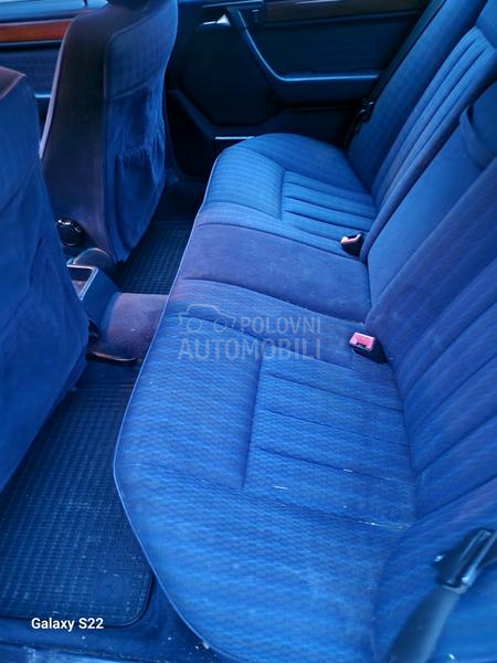 Mercedes Benz W124 300td