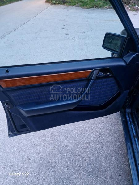 Mercedes Benz W124 300td