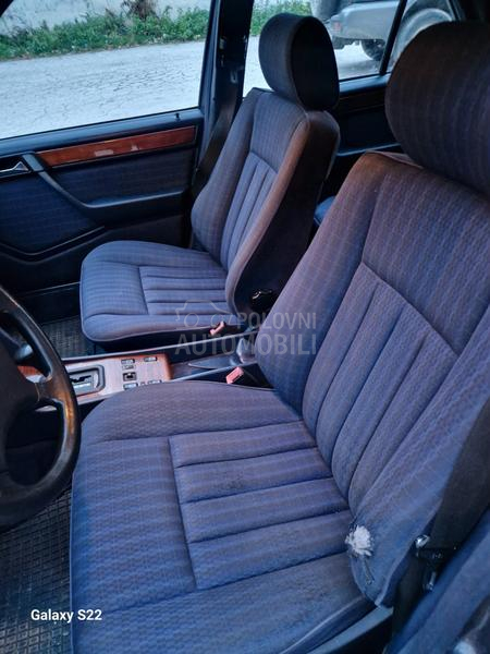 Mercedes Benz W124 300td