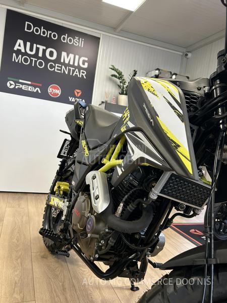 Peda TEK 250 EFI ABS DOSTUPNI