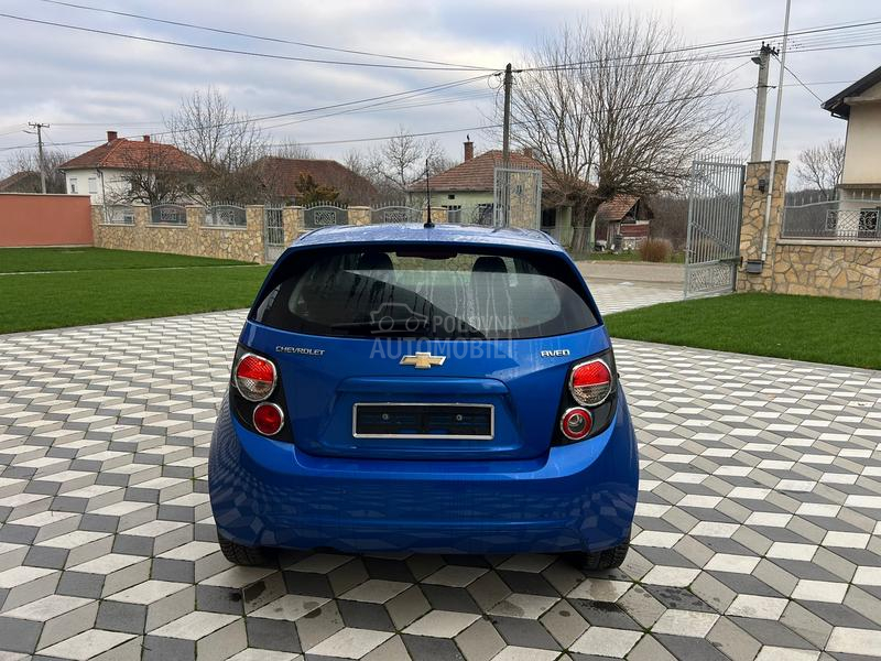 Chevrolet Aveo 