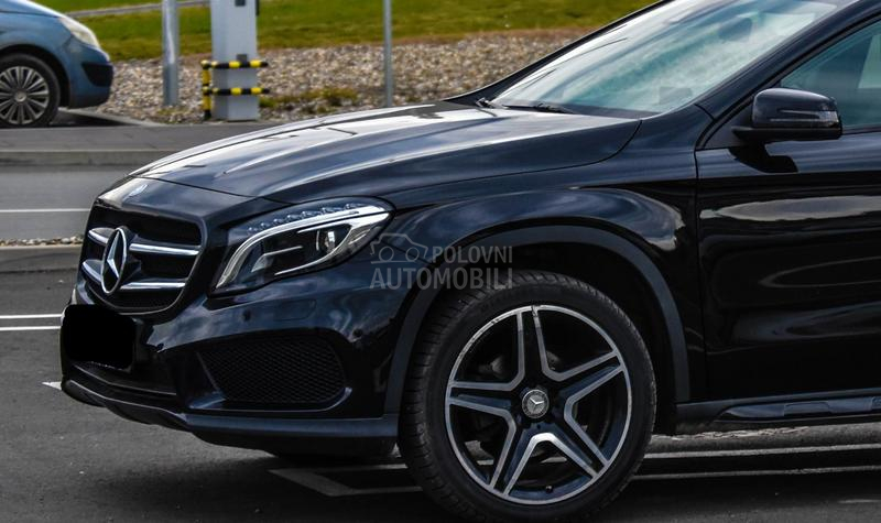 Mercedes Benz GLA 180 1.6 Autentičan AMG