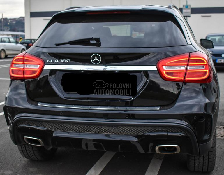 Mercedes Benz GLA 180 1.6 Autentičan AMG