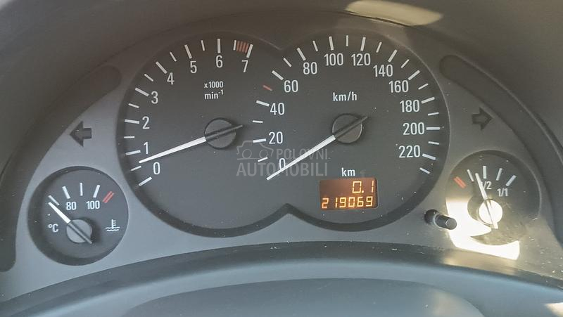 Opel Corsa C 1.2 Twinport