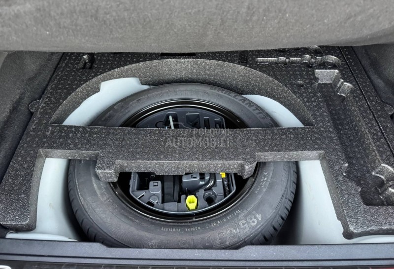 Peugeot 2008 Feline/Pano/Perla