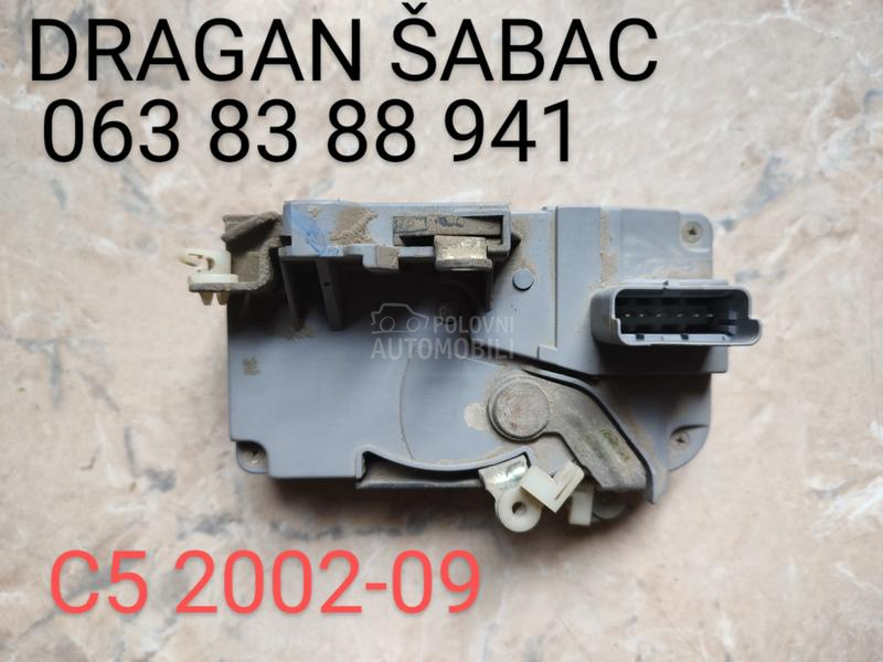 Unutrašnja brava, kvaka