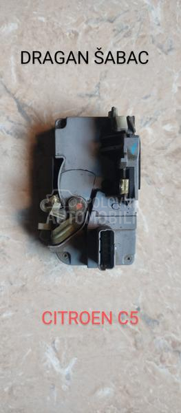 Unutrašnja brava, kvaka