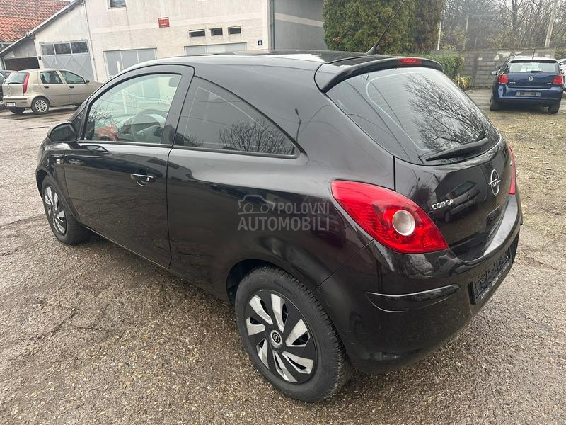 Opel Corsa D 1.0 ben