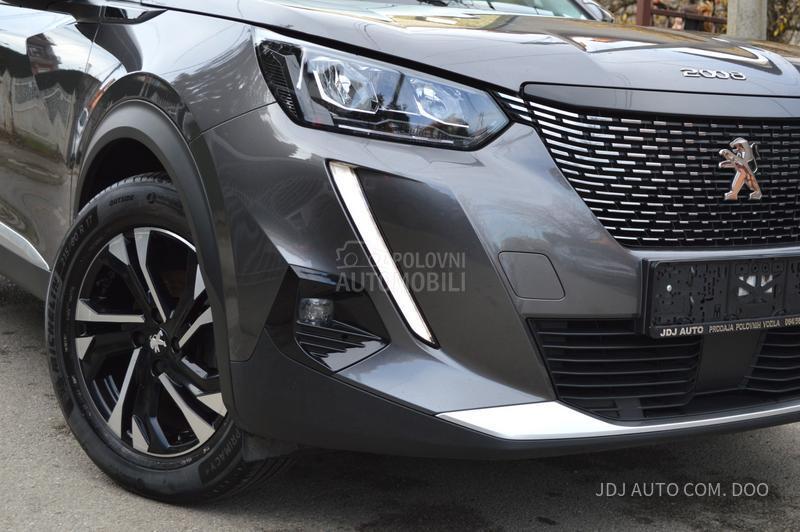 Peugeot 2008 1.2 PureTech Allure