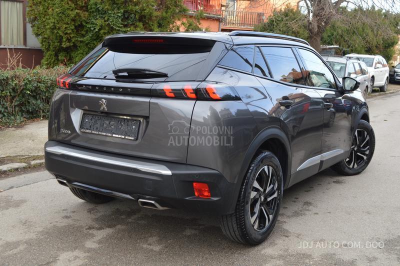 Peugeot 2008 1.2 PureTech Allure