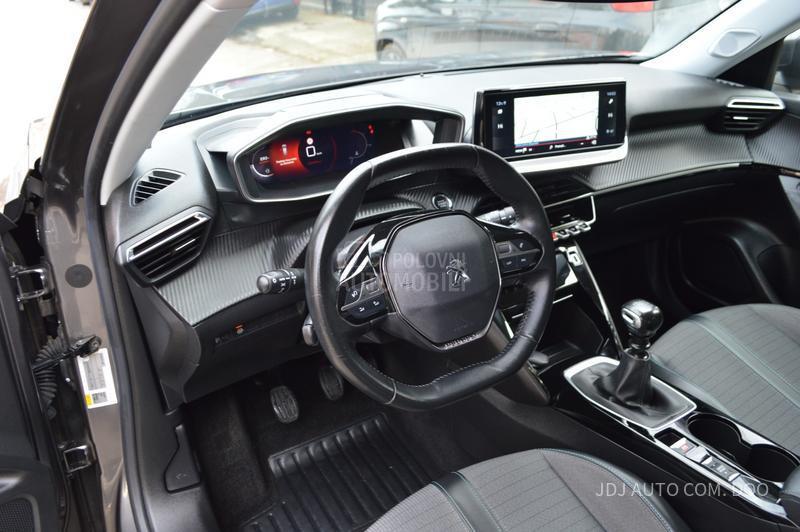 Peugeot 2008 1.2 PureTech Allure