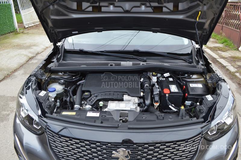Peugeot 2008 1.2 PureTech Allure