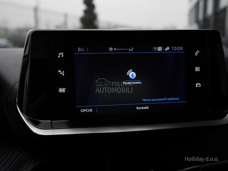 Peugeot 2008 1.2PureTech Led Nav