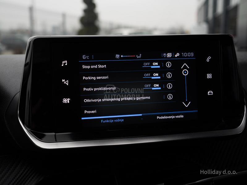 Peugeot 2008 1.2PureTech Led Nav