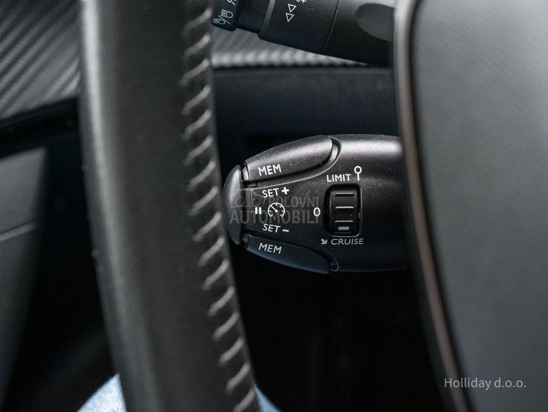 Peugeot 2008 1.2PureTech Led Nav