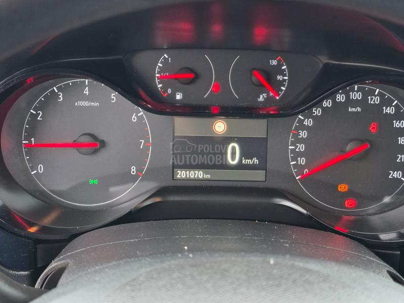 Opel Corsa F 1.5d 75k w