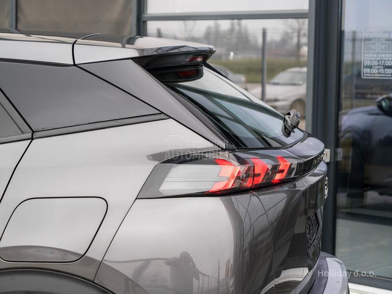 Peugeot 2008 1.2PureTech Led Kam