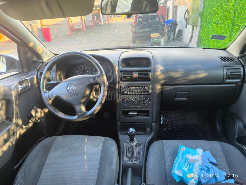Opel Astra G 1.7