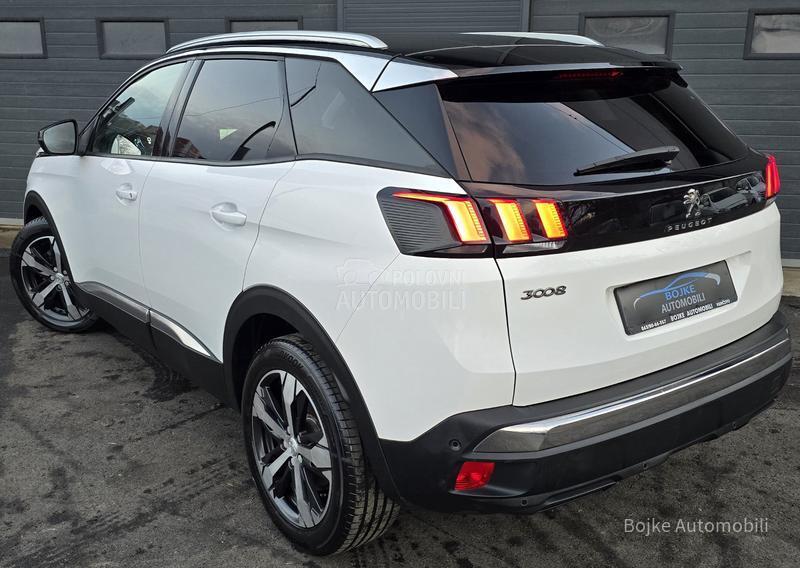 Peugeot 3008 1.5HDI ALLURE