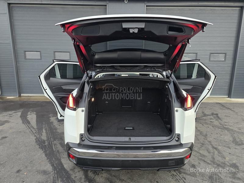 Peugeot 3008 1.5HDI ALLURE