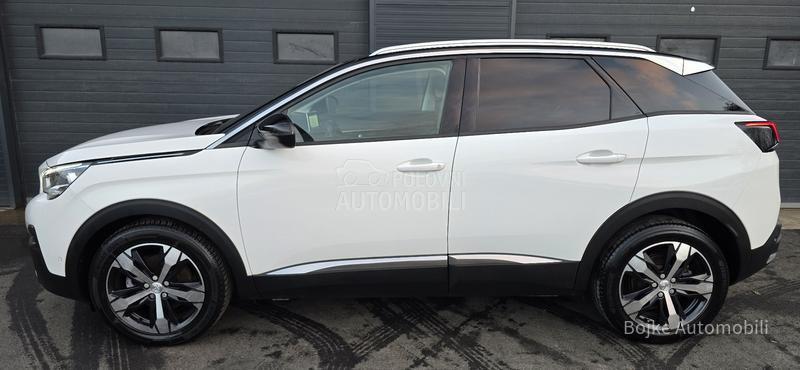Peugeot 3008 1.5HDI ALLURE