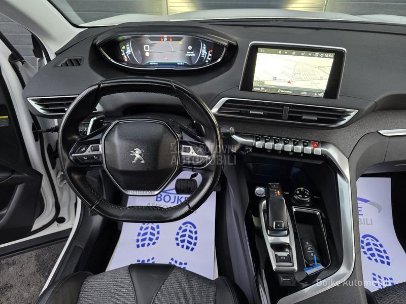 Peugeot 3008 1.5HDI ALLURE