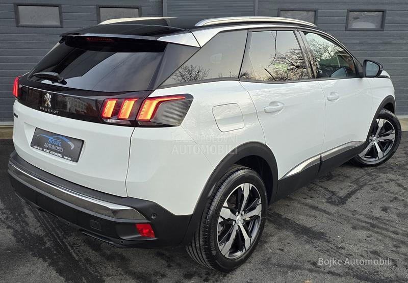 Peugeot 3008 1.5HDI ALLURE