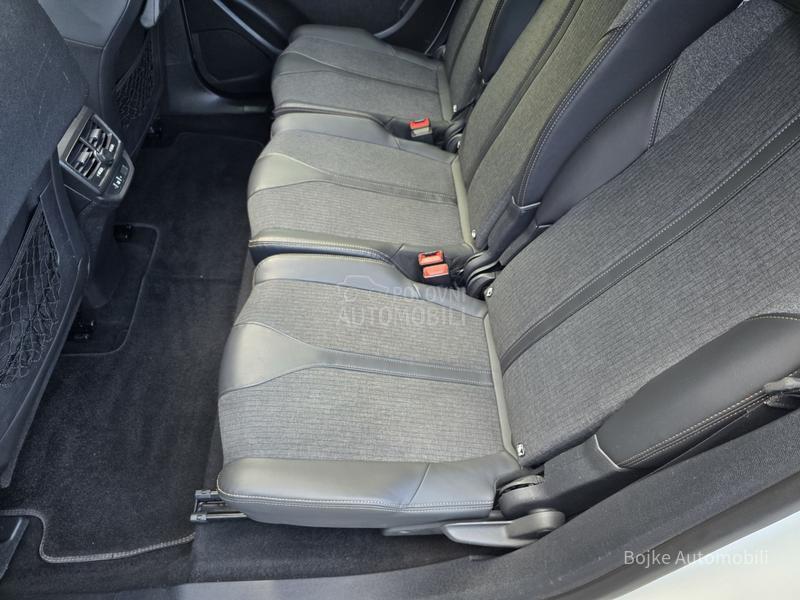 Peugeot 5008 1.6HDI GT-LINE