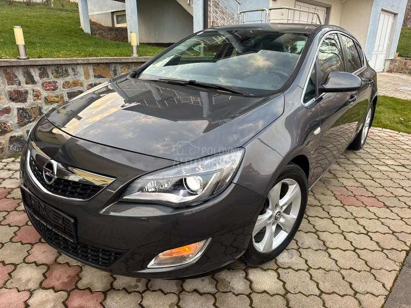 Opel Astra J 1.7 CDTI