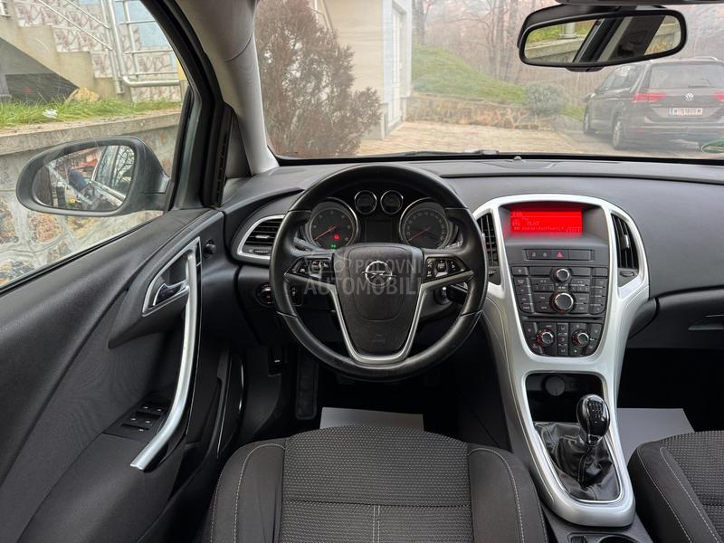 Opel Astra J 1.7 CDTI