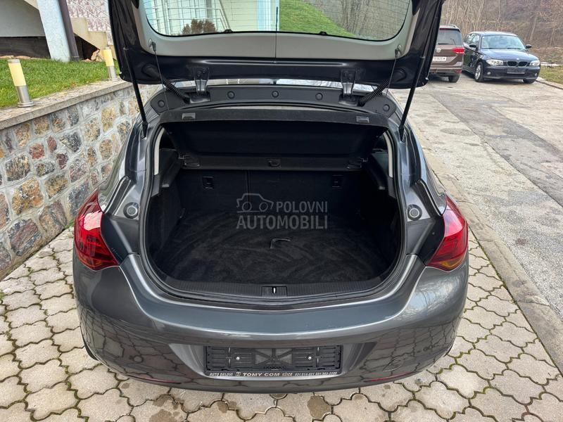 Opel Astra J 1.7 CDTI