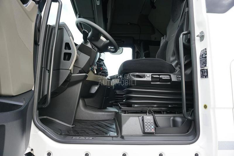 MAN TGX cerada DOM1668