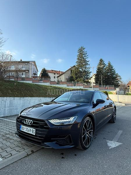 Audi A7 