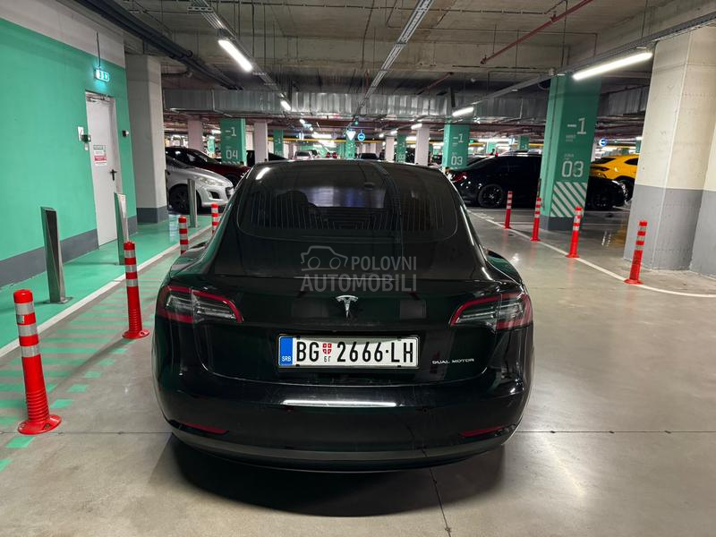 Tesla Model 3 Dual Range AWD