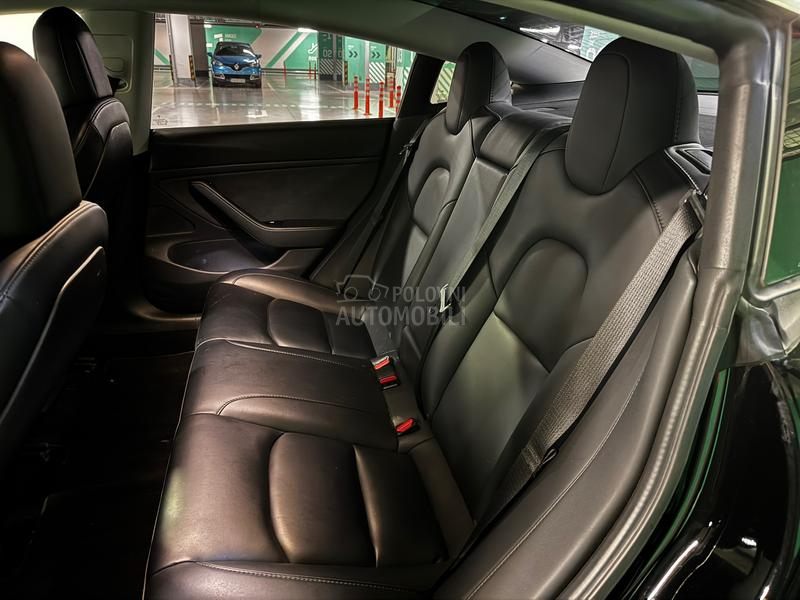 Tesla Model 3 Dual Range AWD