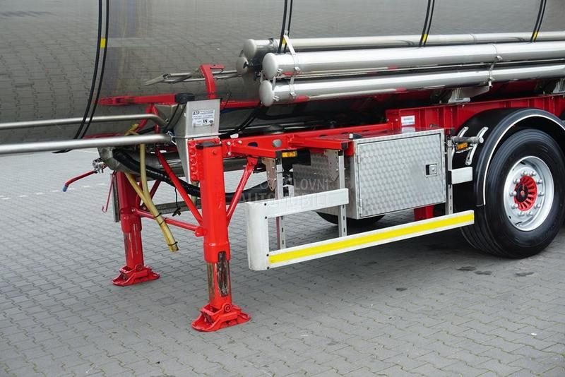 Wielton prevoz hrane DOM1678