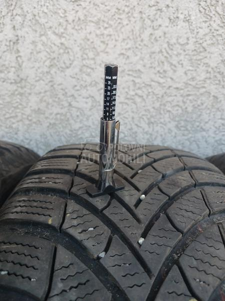 Semperit 215/65 R16 Zimska