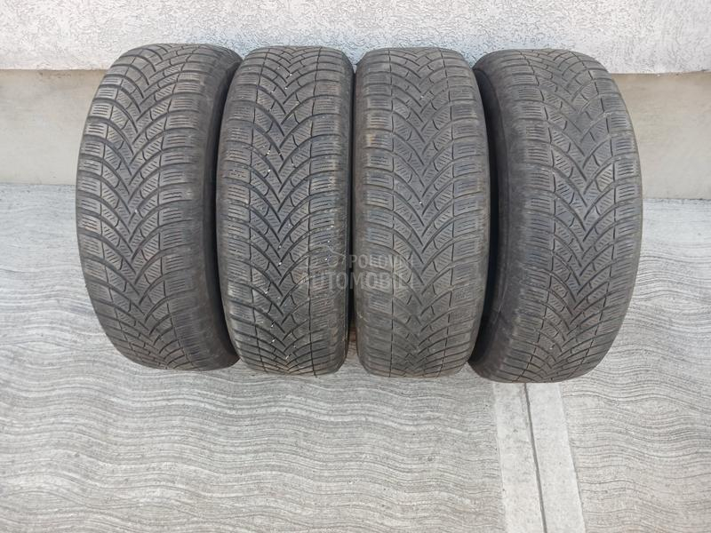 Semperit 215/65 R16 Zimska