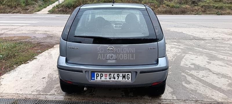 Opel Corsa C 1,3 mtdz restaj