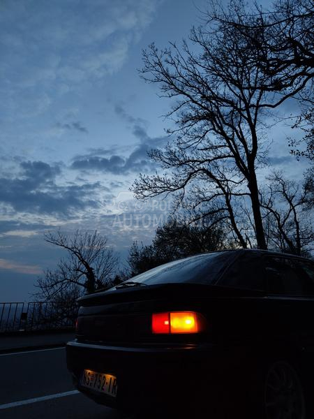 Mazda 323 