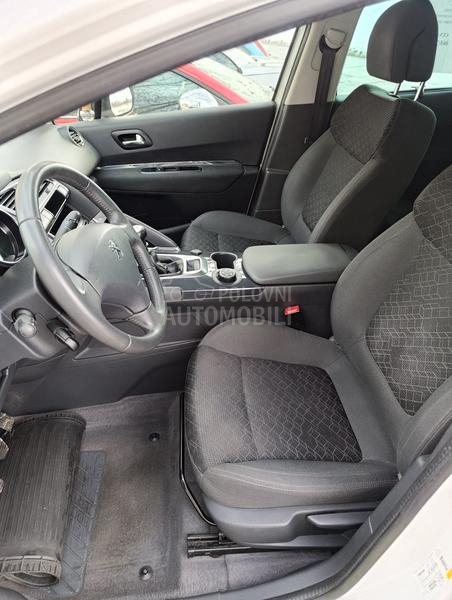 Peugeot 3008 1.6 e Hdi