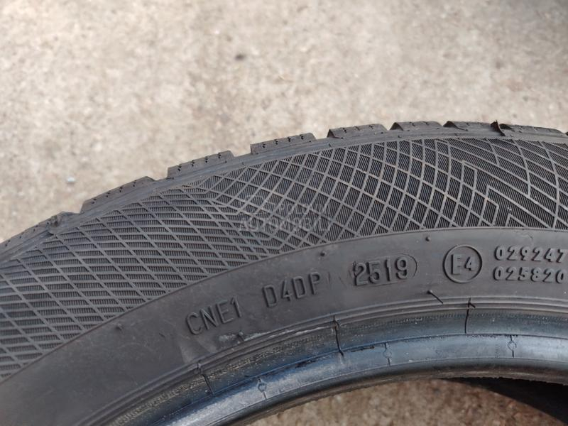 Continental 205/55 R17 Zimska