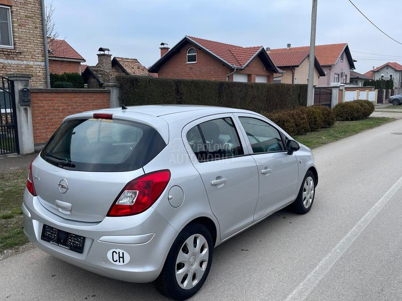 Opel Corsa D 1.4