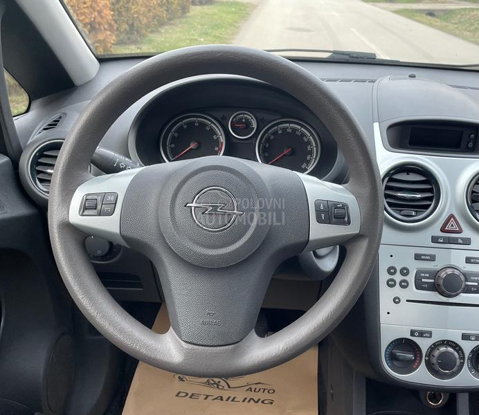 Opel Corsa D 1.4