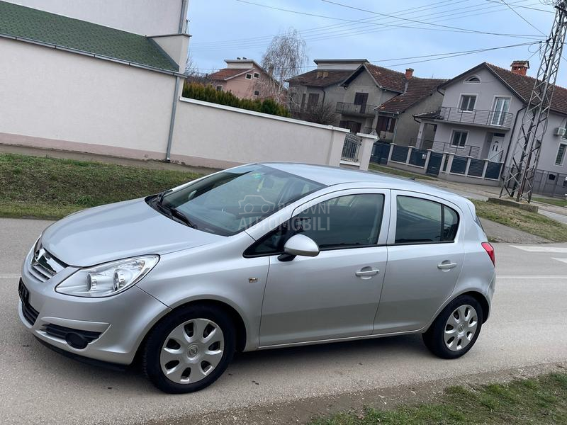 Opel Corsa D 1.4