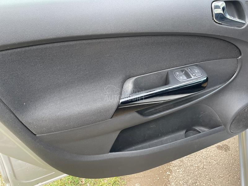 Opel Corsa D 1.4