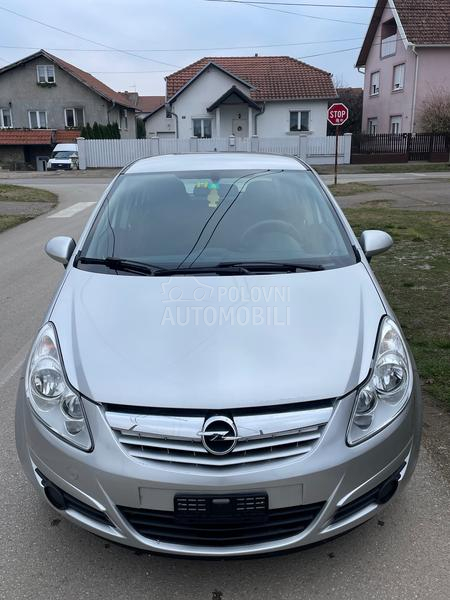 Opel Corsa D 1.4