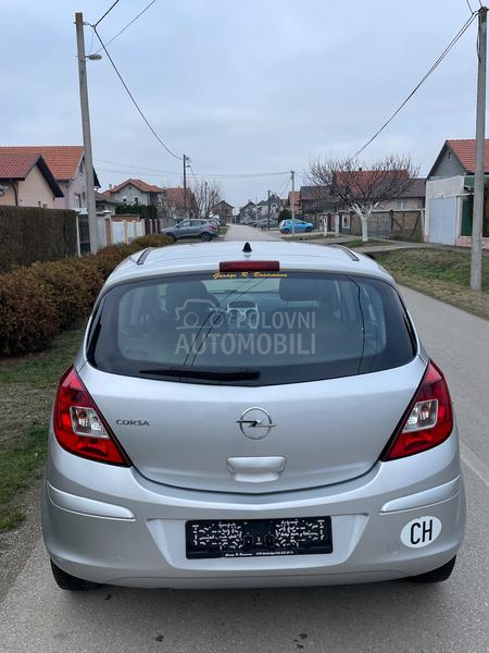 Opel Corsa D 1.4