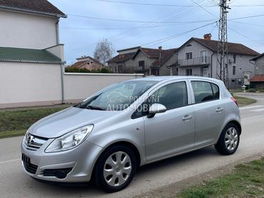 Opel Corsa D 1.4